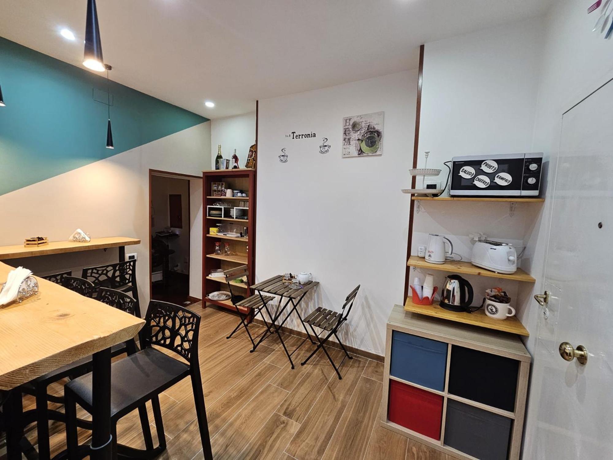 B&B Terronia Наполи Екстериор снимка