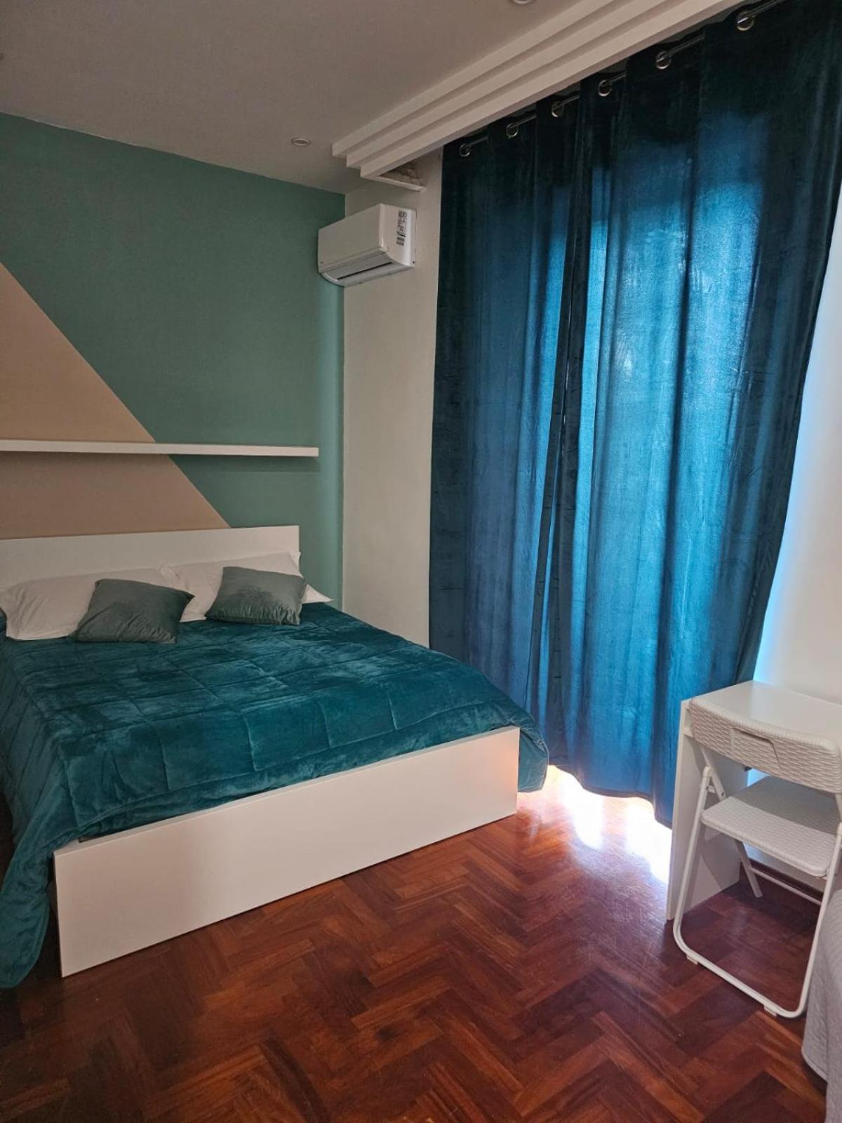 B&B Terronia Наполи Екстериор снимка