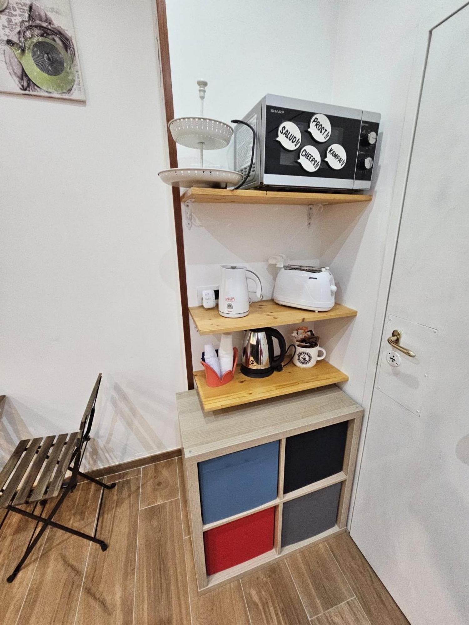 B&B Terronia Наполи Екстериор снимка