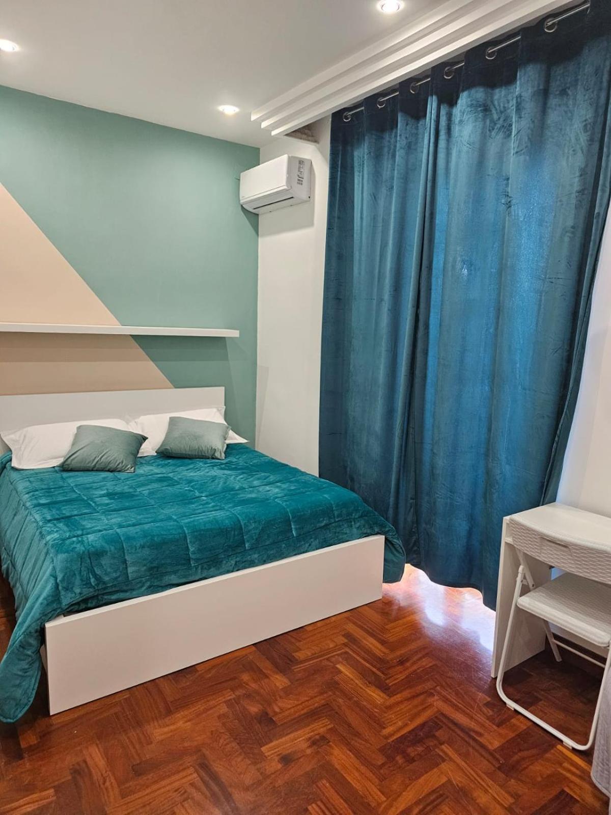 B&B Terronia Наполи Екстериор снимка