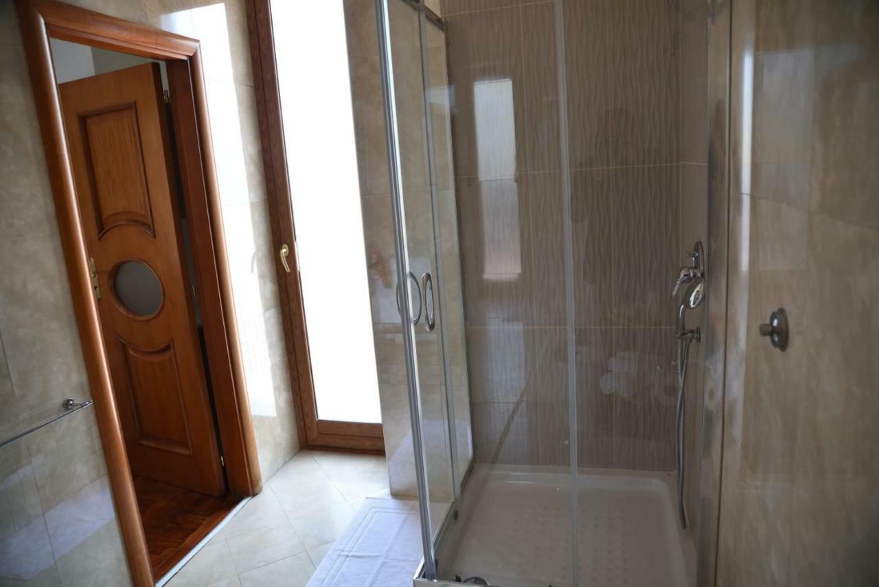 B&B Terronia Наполи Екстериор снимка