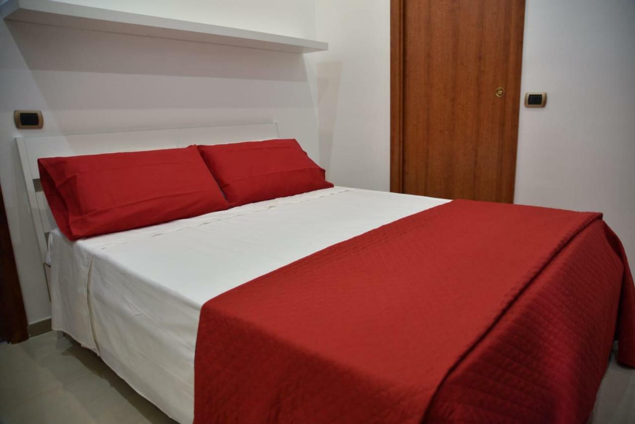 B&B Terronia Наполи Екстериор снимка